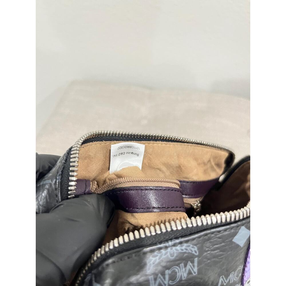 MCM vintage lion princess Boston bag - Picture 7 of 13